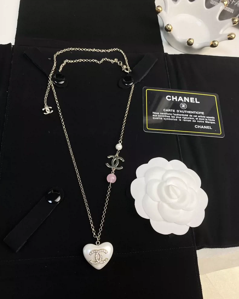 chanel love necklace pendant (second hand)