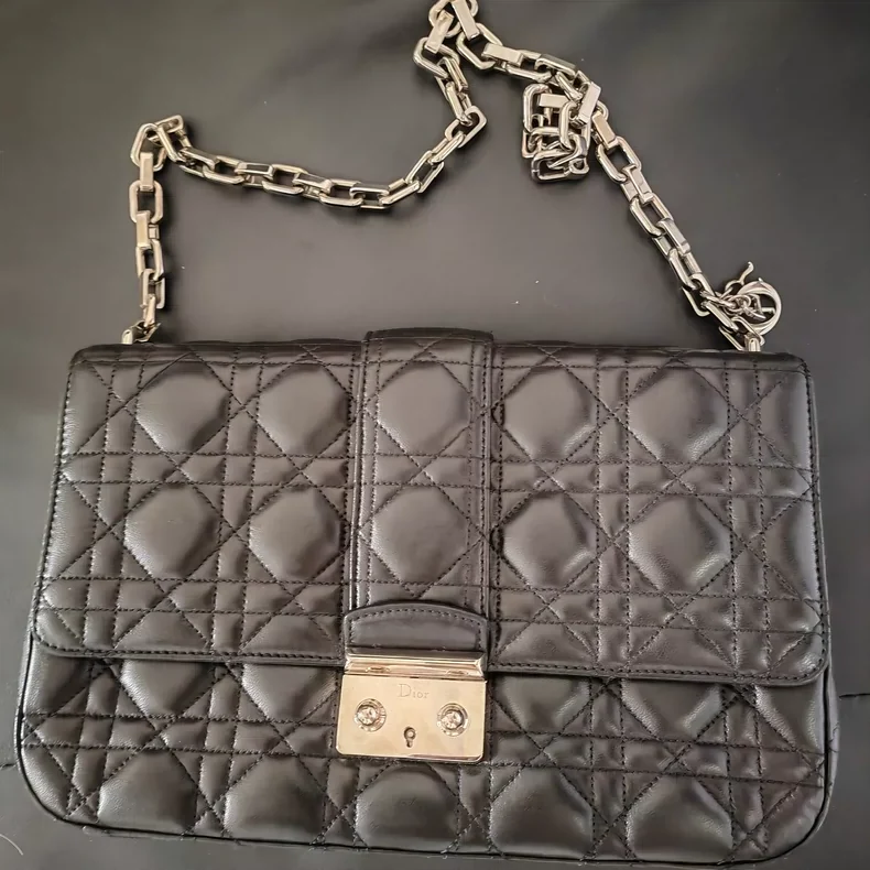 DIor Miss dior lambskin chain bag (second hand)
