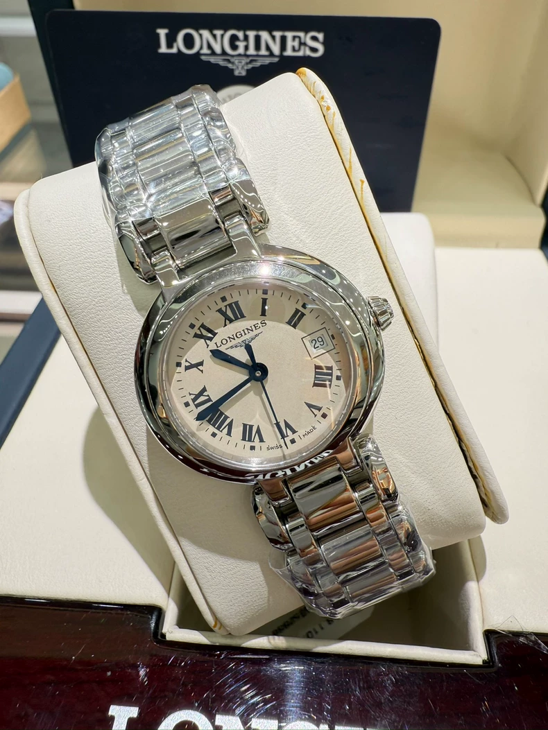 Longines Elegant Series L8.110.4.71.6 Watch  (second hand)-3