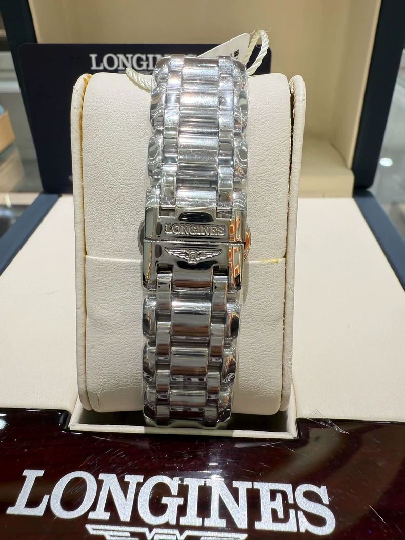 Longines Elegant Series L8.110.4.71.6 Watch  (second hand)-5