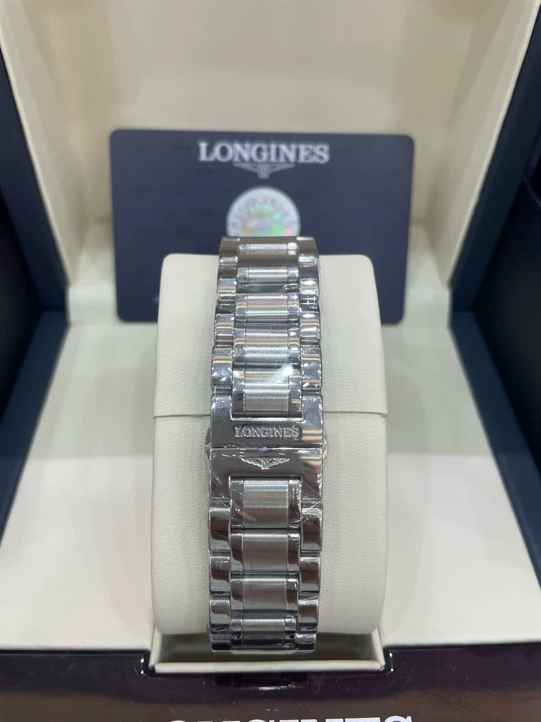 Longines Master Series L2.919.4.78.6 watch (second hand)-4