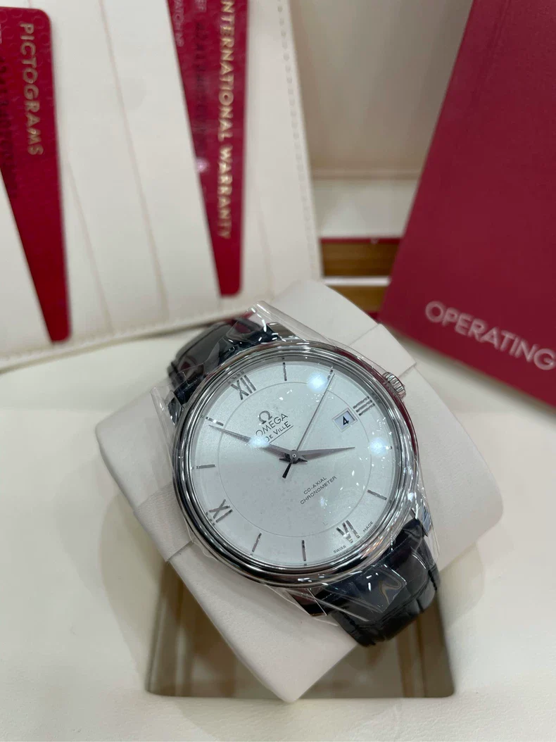 Omega De Ville series 424.13.40.20.02.001 watch (second hand)-2