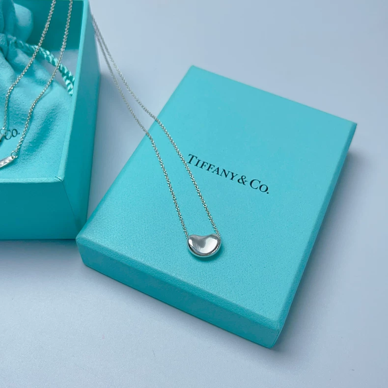 Tiffany small pea necklace (second hand)-3